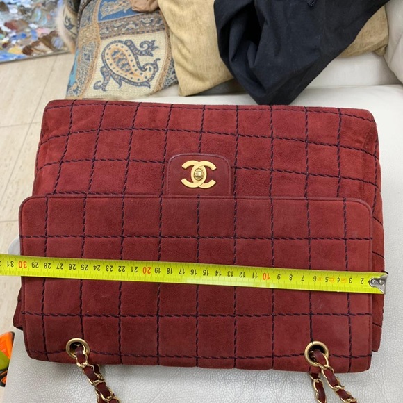 Chanel Classic Suede Dark burgundy color Bag - Picture 4 of 8